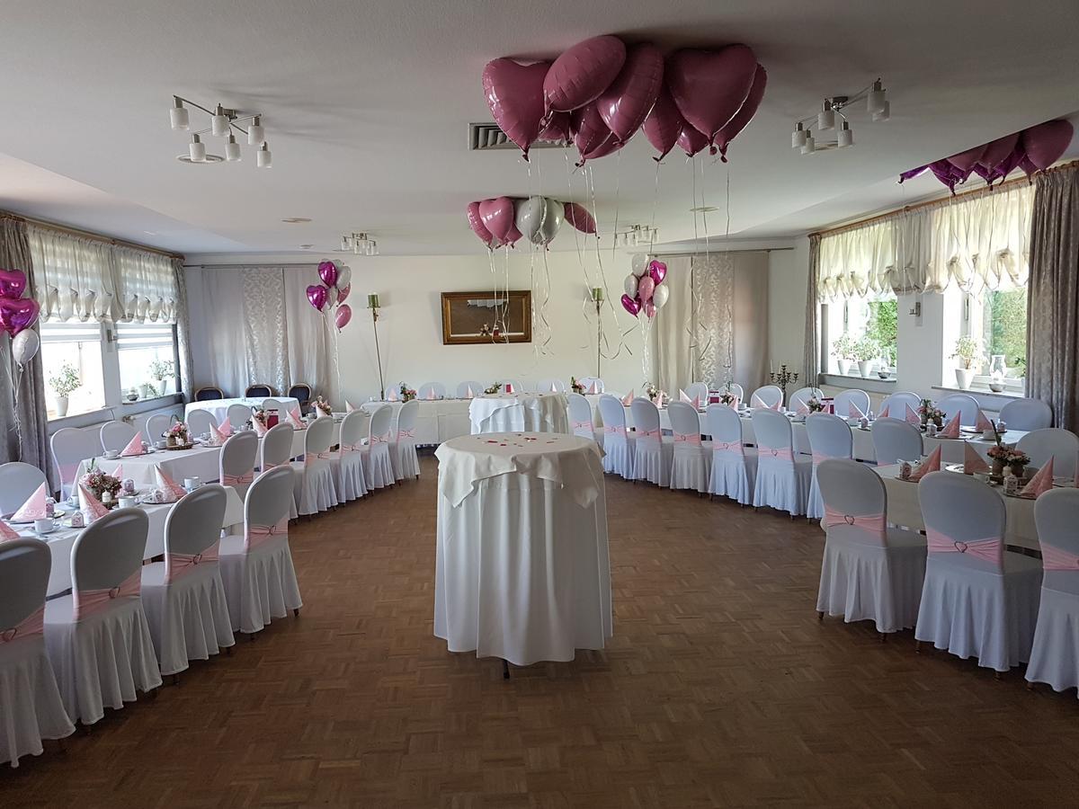 Schollers Restaurant & Hotel Рендсбург Екстериор снимка