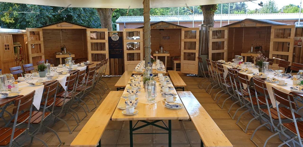 Schollers Restaurant & Hotel Рендсбург Екстериор снимка